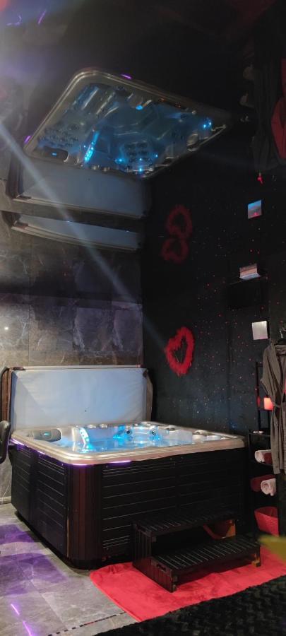 Loft Romantique Hammam Spa Privatif Playroom Grenoble Exteriér fotografie
